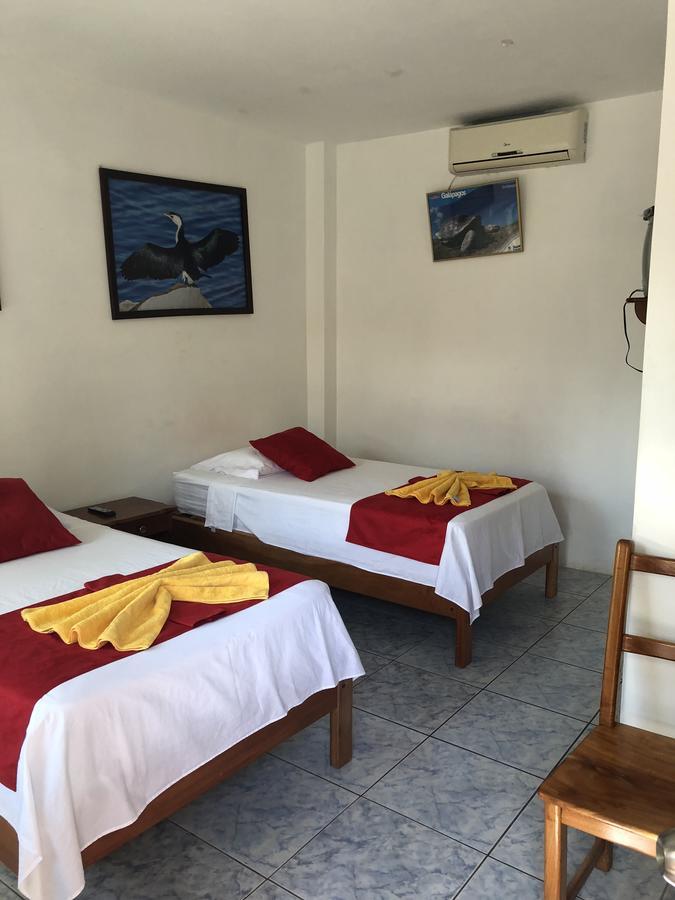 Hostal Sandrita ปวยร์โต วิลยามิล ภายนอก รูปภาพ