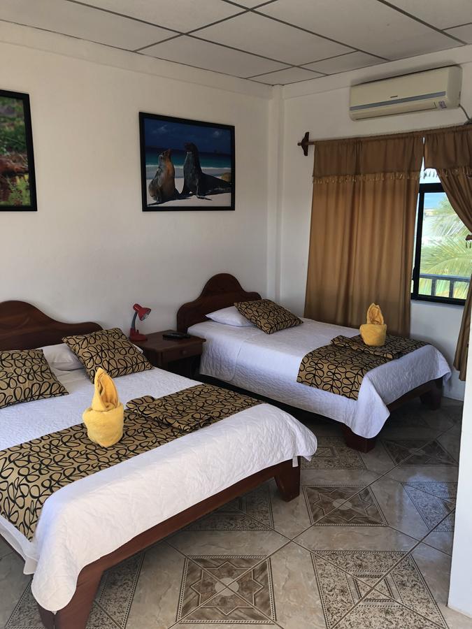 Hostal Sandrita ปวยร์โต วิลยามิล ภายนอก รูปภาพ